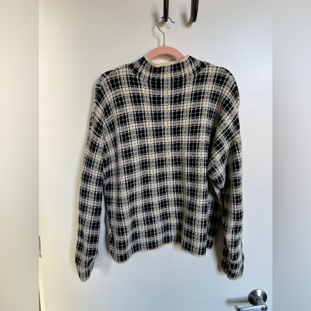 Ann Taylor Plaid Jacquard Mock Neck Sweater - Picture 4 of 4